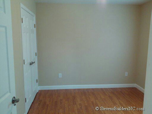 300 AYERSVILLE RD 12 300 AYERSVILLE RD 12